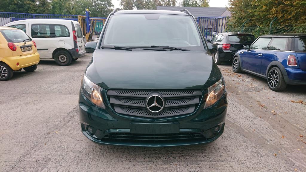 Mercedes vito tourer long 8 places 159000km 2017 clim to, Autos, Achat, Euro 6, Entreprise, Noir