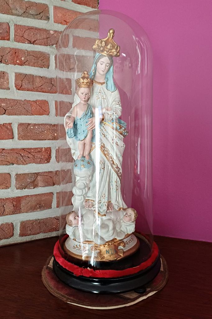 Globe ancien joli image Marie avec l'Enfant Jésus et anges, Antiquités & Art, Antiquités | Objets religieux, Enlèvement