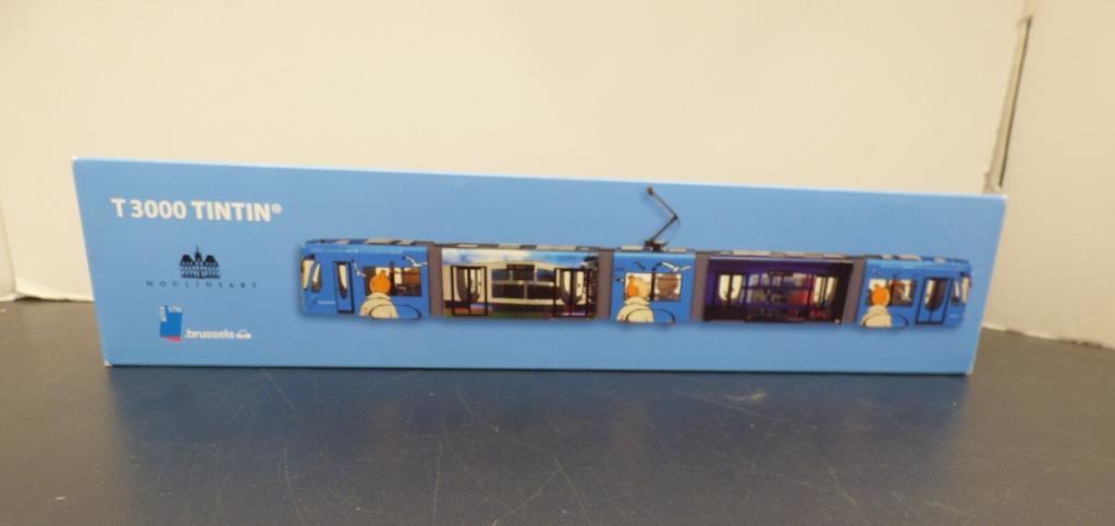 Tram Tintin T3000 STIB 2018, Collections, Enlèvement ou Envoi, Tintin, Neuf, Statue ou Figurine