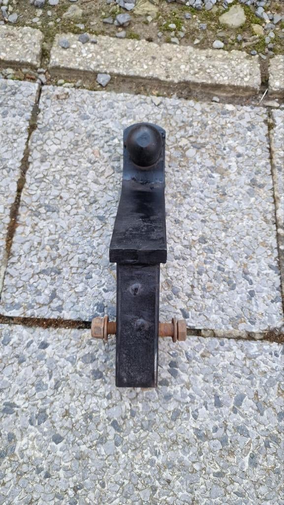 Dodge Ram trekbal, Auto-onderdelen, Ophalen