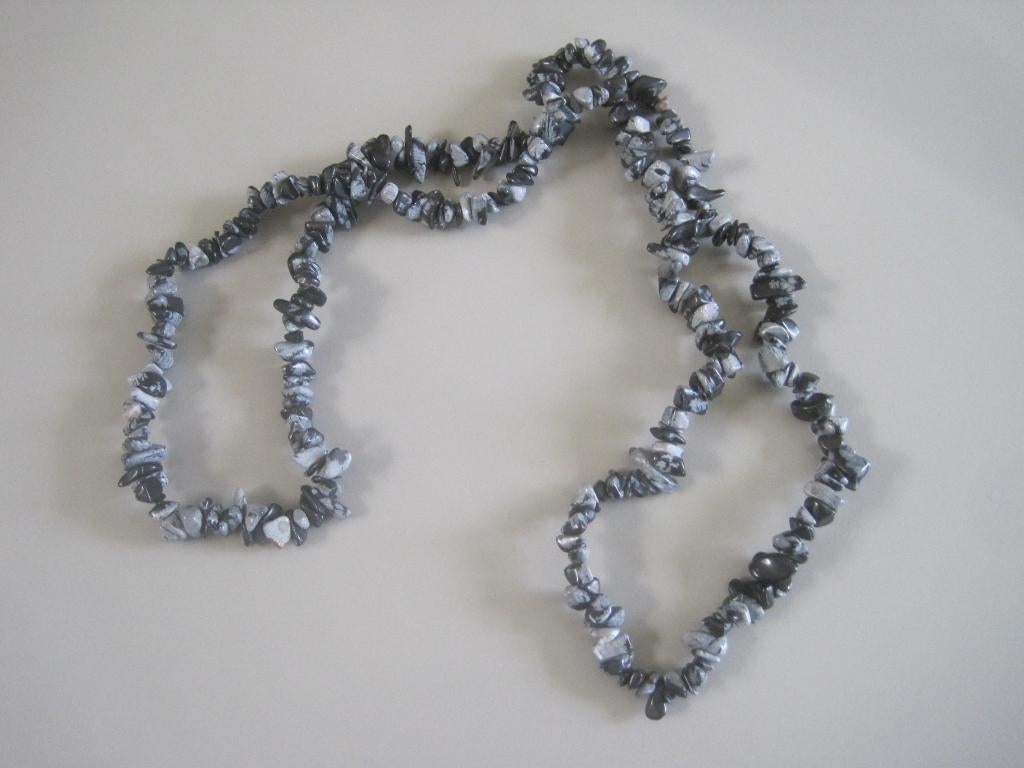 prachtige lange halsketting in Onyx, kwarts mineraal, Handtassen en Accessoires, Kettingen, Zo goed als nieuw, Steen of Mineraal