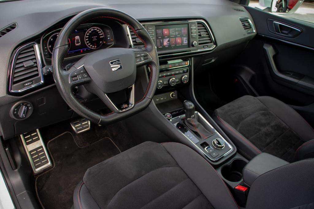 Seat Ateca FR Sport 2.0 TDI 150PK Aut. / PARKEERASSISTENT, Auto's, 1800 kg, 4 cilinders, Wit, 5 deurs