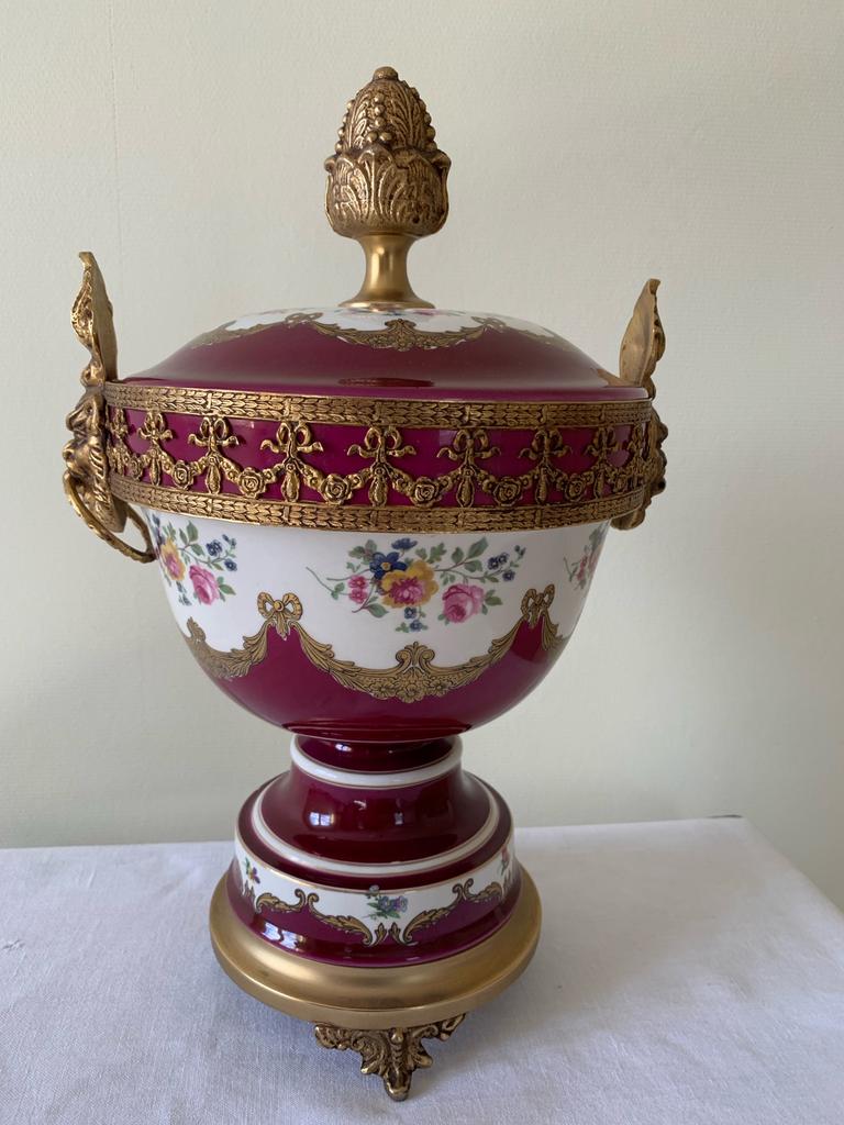 Antieke porseleinen schaal op vergulde voet!, Enlèvement