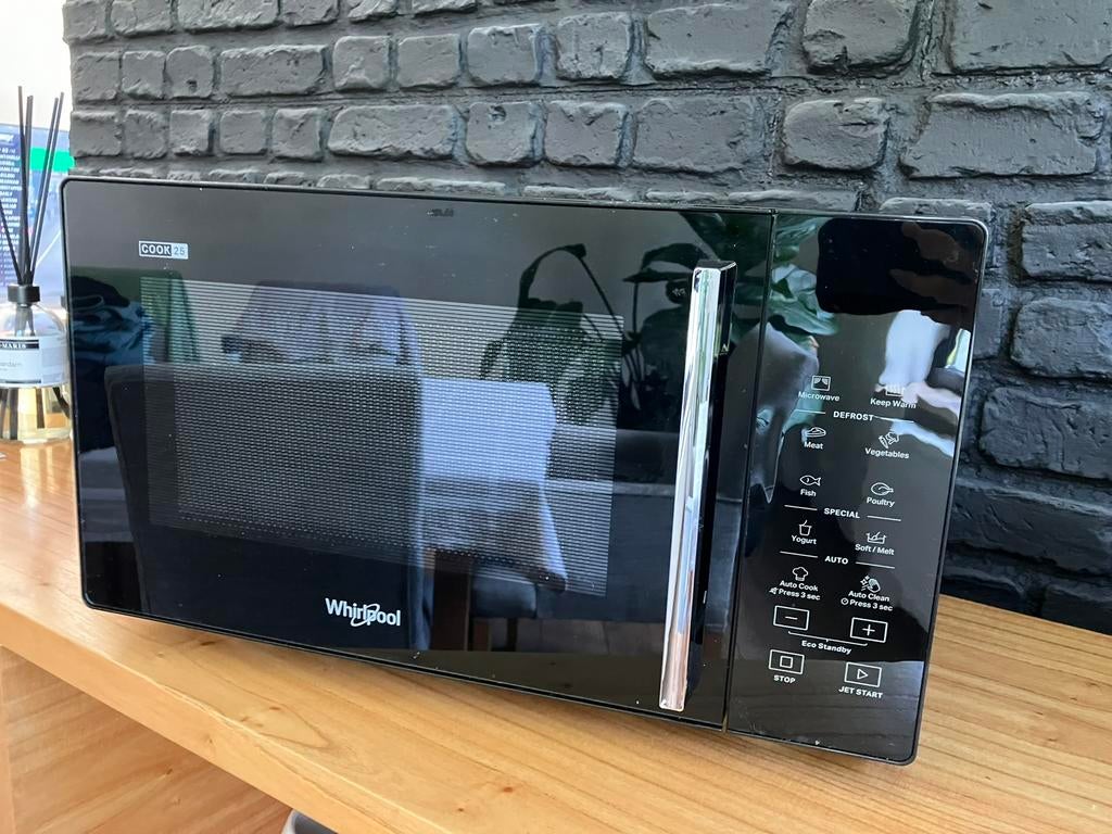 Microgolfoven Whirlpool MWP 251 B, Elektronische apparatuur, Microgolfovens, Ophalen, Zo goed als nieuw, Microgolfoven