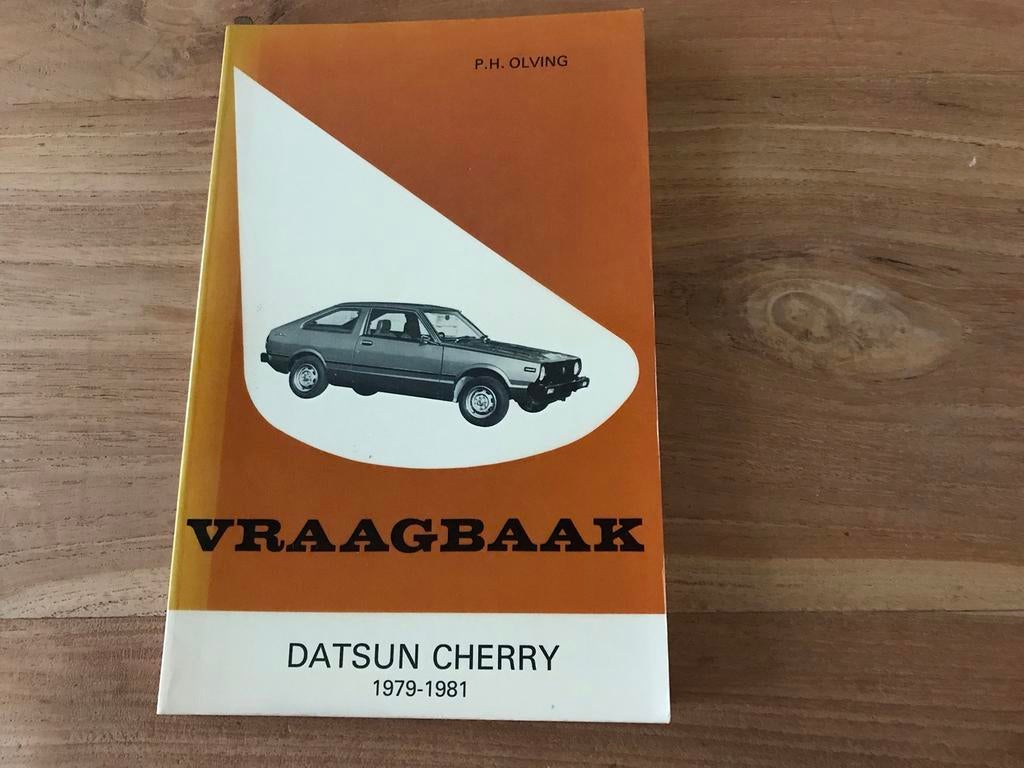 Vraagbaak Datsun Cerry Renault VW Golf Escort Simca Taunus, Ophalen of Verzenden