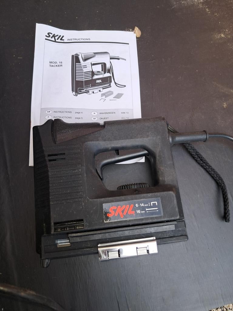 Nietjes machine, Doe-het-zelf en Bouw, Ophalen