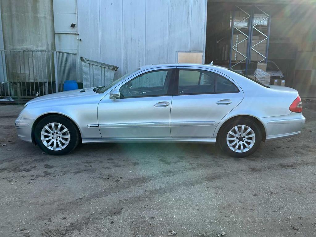 Mercedes E 220 CDI voiture de tourisme 2009, Autos, Achat, Entreprise, Automatique, Euro 4
