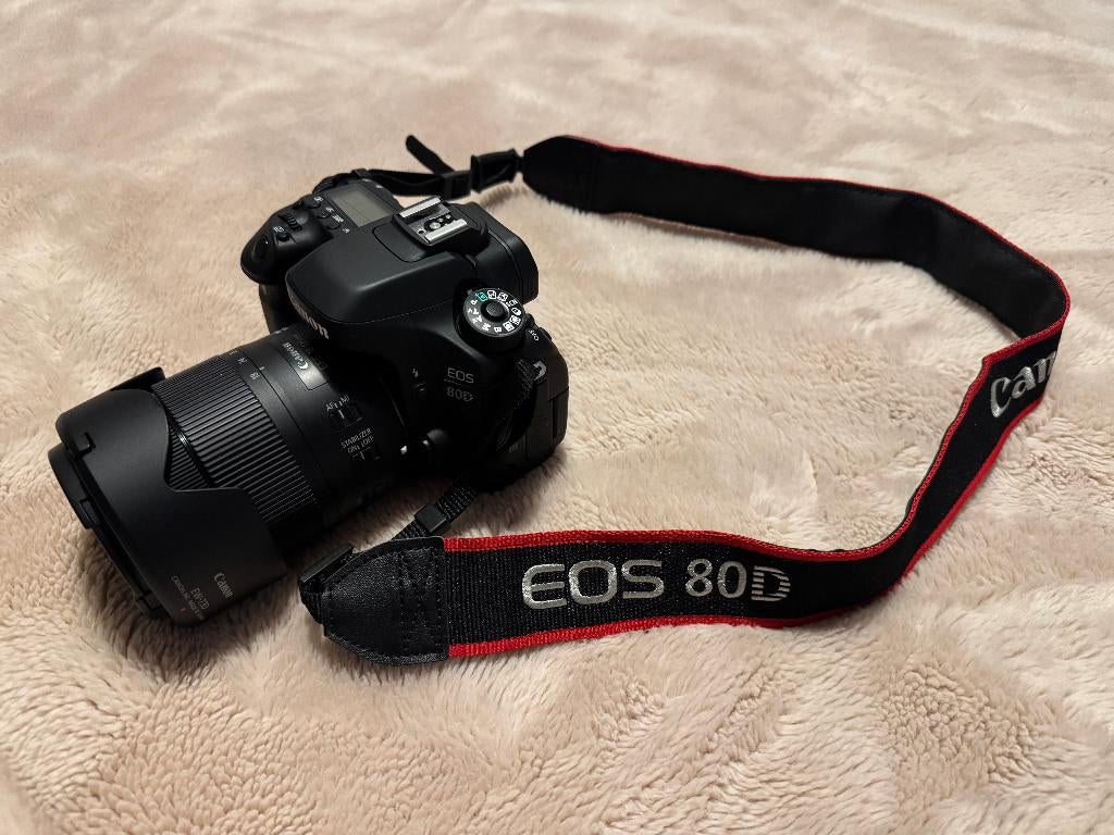 Appareil photo Canon EOS 80D + objectif 18-55mm IS STM, Audio, Tv en Foto, Fotocamera's Digitaal, Spiegelreflex, Canon, Ophalen of Verzenden