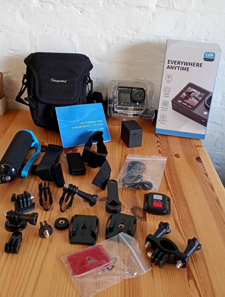 Actie camera met toebehoren, Ophalen, Zo goed als nieuw