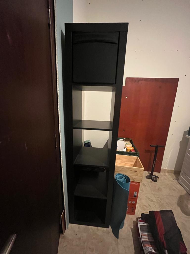 Kallax kast 1x5 zwart (IKEA), Huis en Inrichting, Kasten | Boekenkasten, Ophalen, Minder dan 50 cm, Zo goed als nieuw, Modern (IKEA)