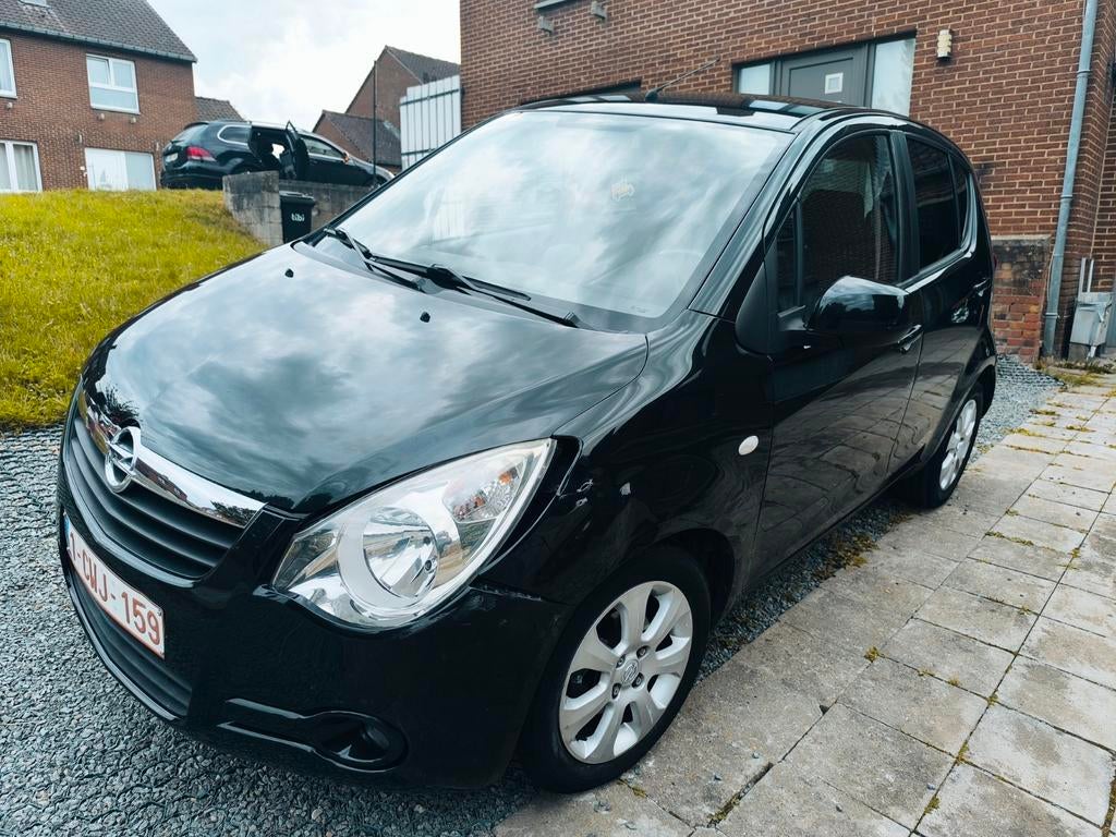 Opel agila, Autos, Opel, Entreprise, Boîte manuelle, Noir, 5 portes