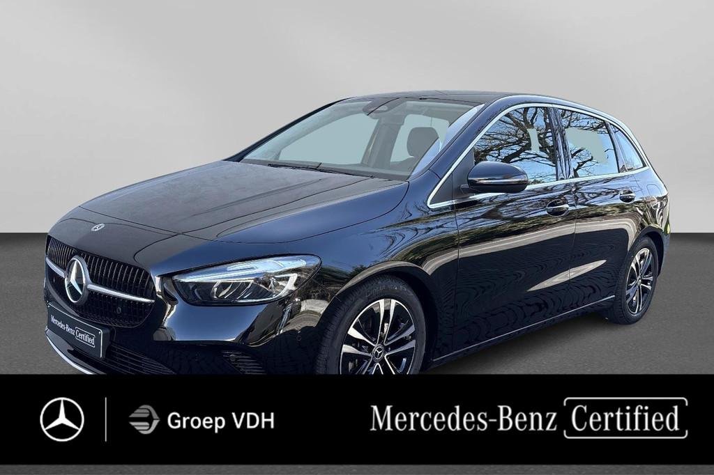 Mercedes-Benz Cars B-Klasse 180, Auto's, Zwart, 4 cilinders, 700 kg, 136 pk