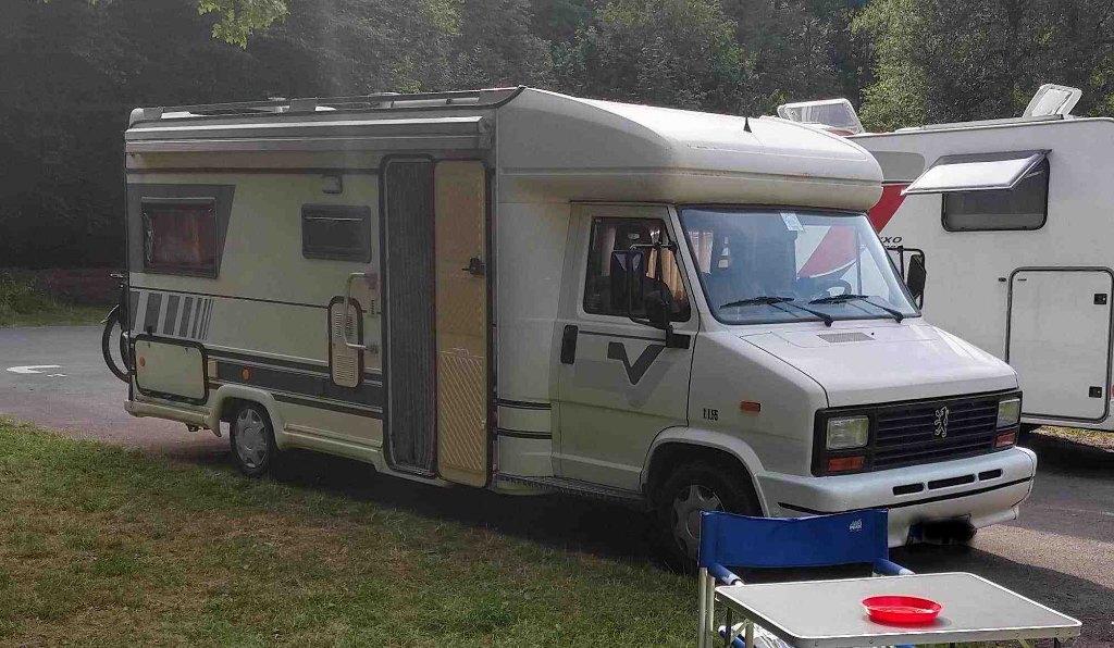 Burstner T610 / J5 Peugeot 2,5 d Camper (1991), Caravans en Kamperen, Treinzit, Particulier, Luifel, Bürstner