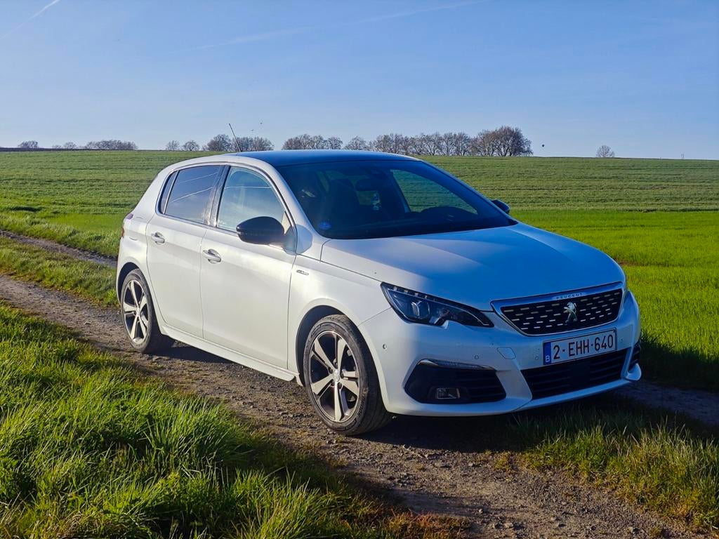 Peugeot 308 Gt Line 1.2 FULL OPTIONS, Auto's, Peugeot, Particulier, Achteruitrijcamera, Android Auto, Lederen bekleding, Panoramadak