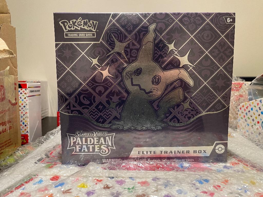 Paldean fates ETB, Ophalen of Verzenden, Nieuw, Foil