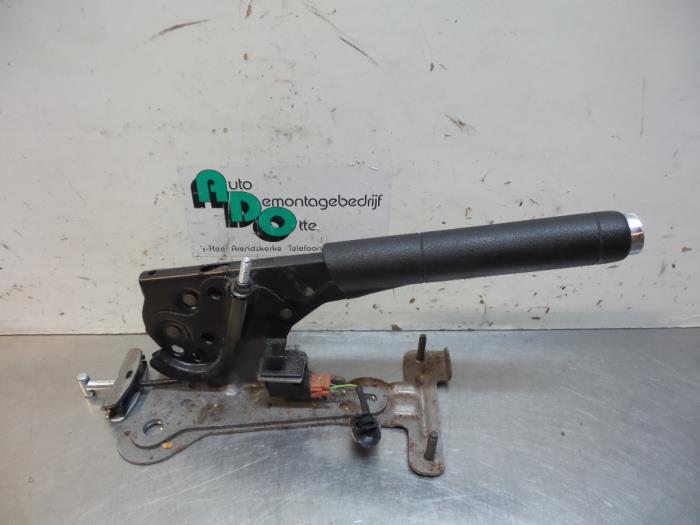 Levier frein à main d'un Peugeot 207 (207 06-), -, Utilisé, -, Peugeot