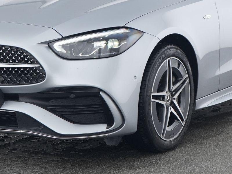 Mercedes-Benz C-klasse 300 DE Break AMG Line | Panoramisch D, Auto's, Mercedes-Benz, Automaat, 197 pk, Zwart, 4 cilinders