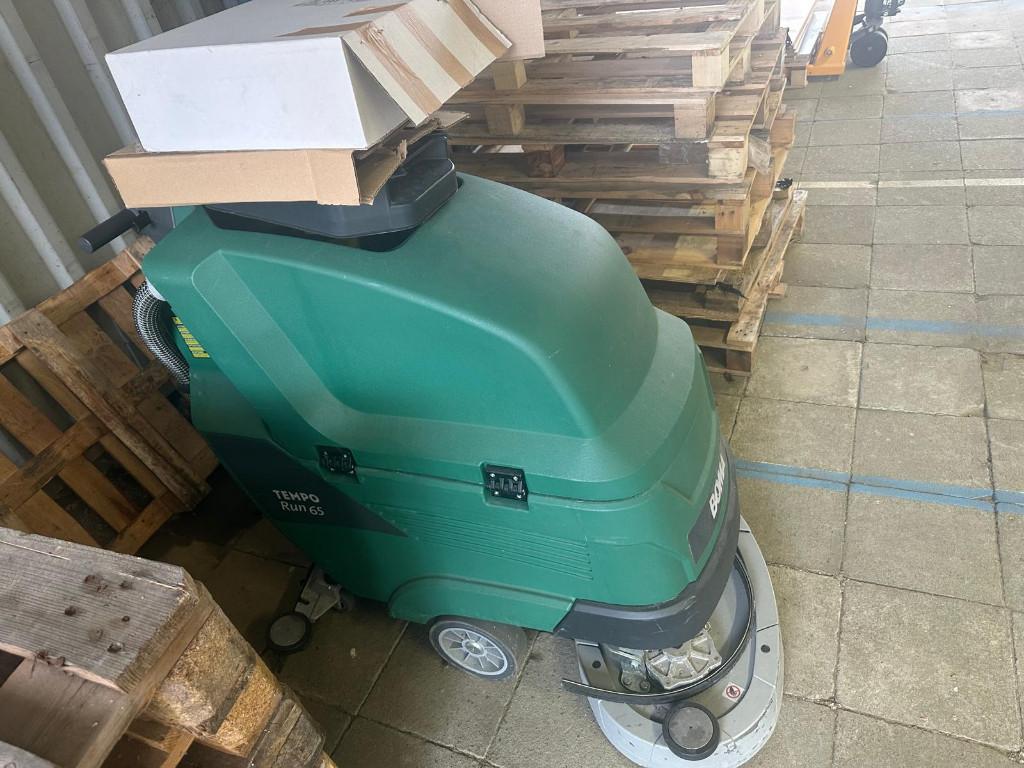 Boma schrobmachine, Doe-het-zelf en Bouw, Reinigingsmachines, Ophalen, Gebruikt, Schrobmachine