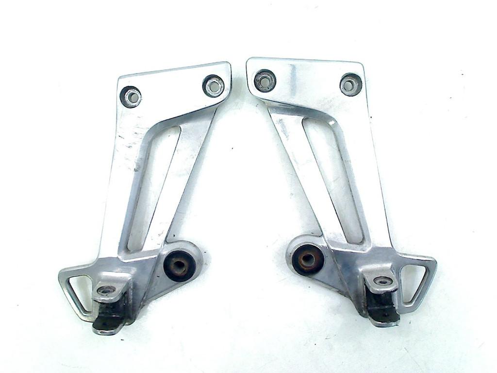 REPOSE-PIEDS SET Yamaha XJR 1200 (01-1970/-), Motos, Dhr. S. di Majo, Utilisé, Info@cama-motorparts.nl, P.J. Troelstraweg 8 8
3144 CX  MAASSLUIS, NL