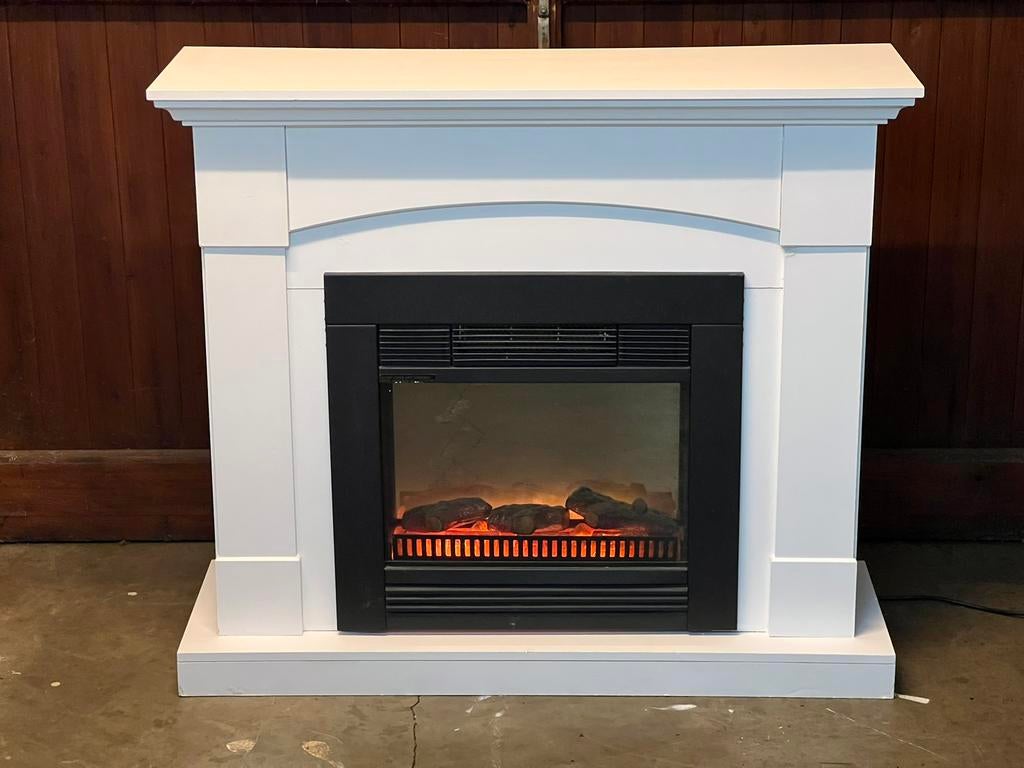Elektrische haard met witte schouw, Huis en Inrichting, Ophalen, Zo goed als nieuw, Inzethaard, Elektrische haard