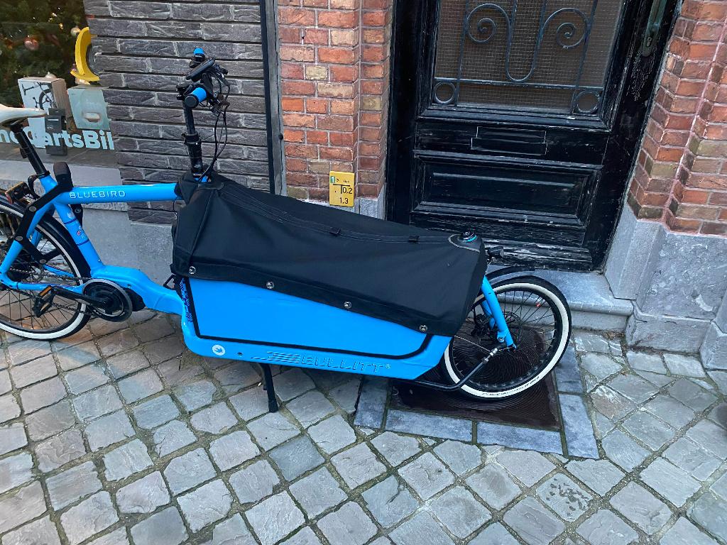 Electrische Bullitt bakfiets van Larry vs Harry, Fietsen en Brommers, Gebruikt, Huif, 1 kind, Ophalen