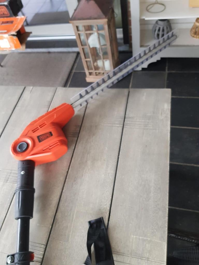 Kit jardin en très bon état, Jardin & Terrasse, Taille-haies, Comme neuf, Batterie, Black & Decker