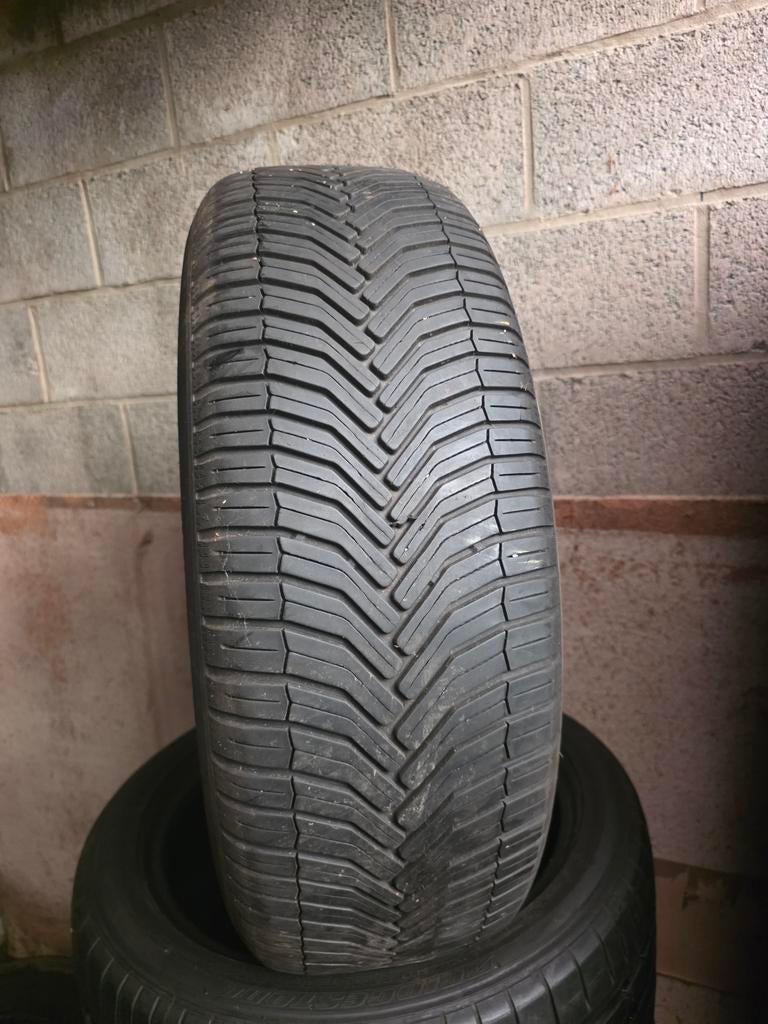 235 65r17 Michelin avec montage et équilibrage, Autos : Pièces & Accessoires, Commande, Utilisé, Enlèvement