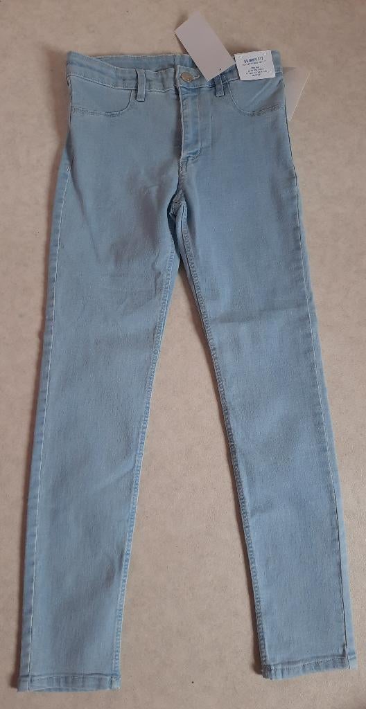 Jeansbroek maat 140 Nieuw, Kinderen en Baby's, Kinderkleding | Maat 140, Broek, Meisje, H&M, Nieuw