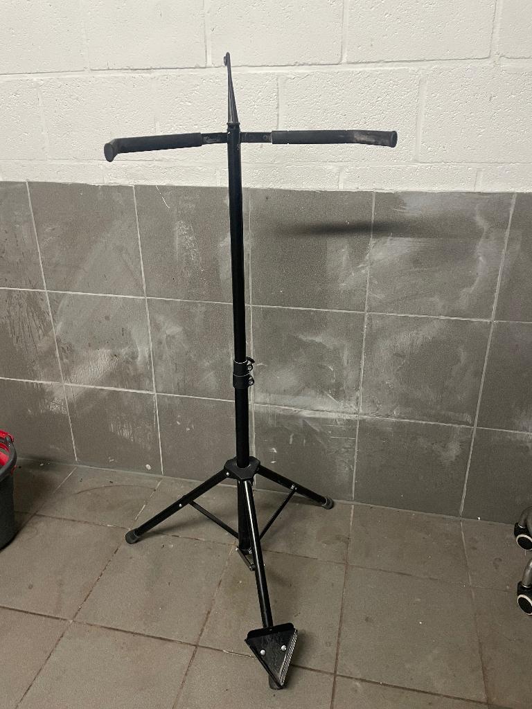 Contrabas stand, Muziek en Instrumenten, Standaarden, Ophalen, Zo goed als nieuw, Instrumentstandaard, Contrabas