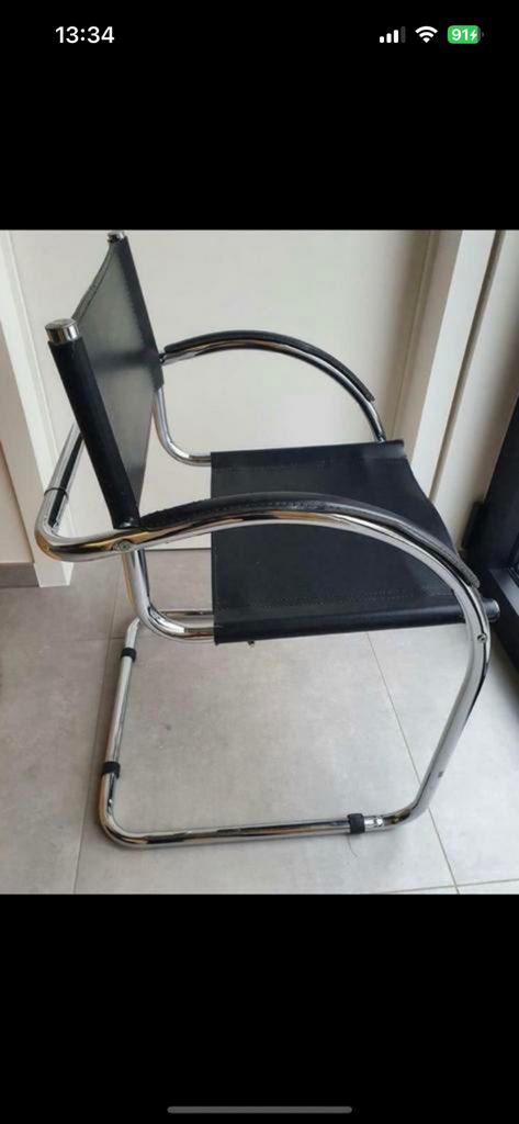 4 Italiaanse design stoelen, Enlèvement