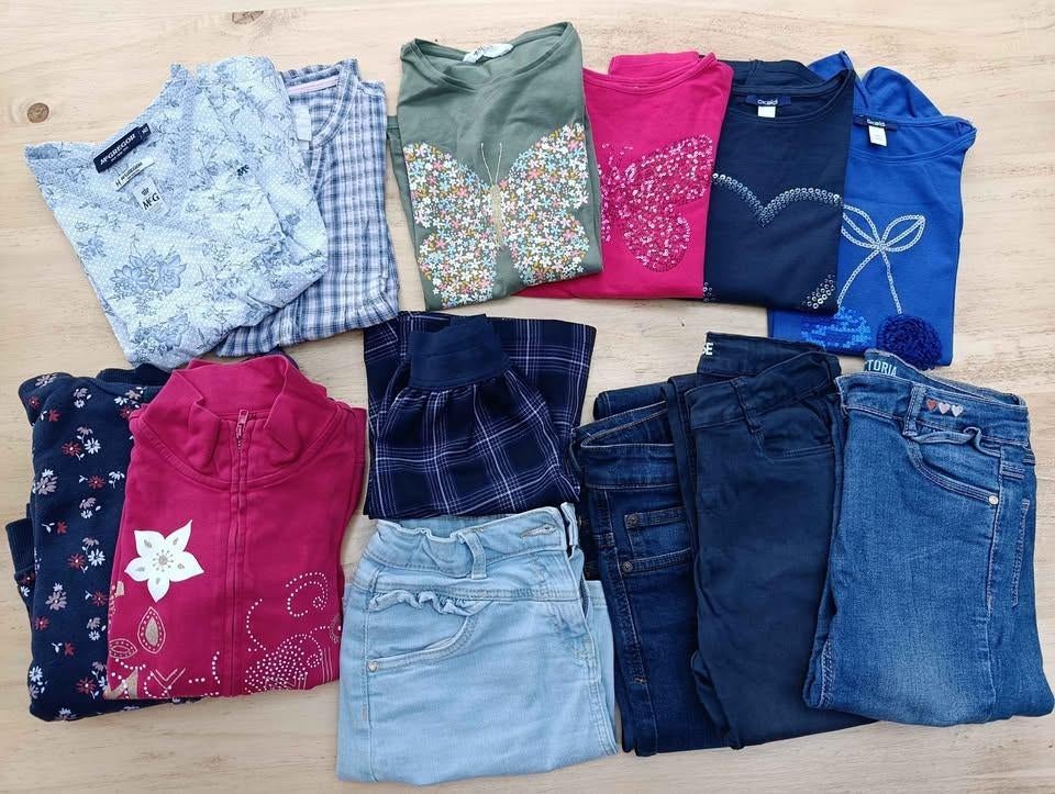 Lot 13 vêtements fille taille 10 ans, Kinderen en Baby's, Kinderkleding | Maat 140, Ophalen of Verzenden, Zo goed als nieuw, Meisje