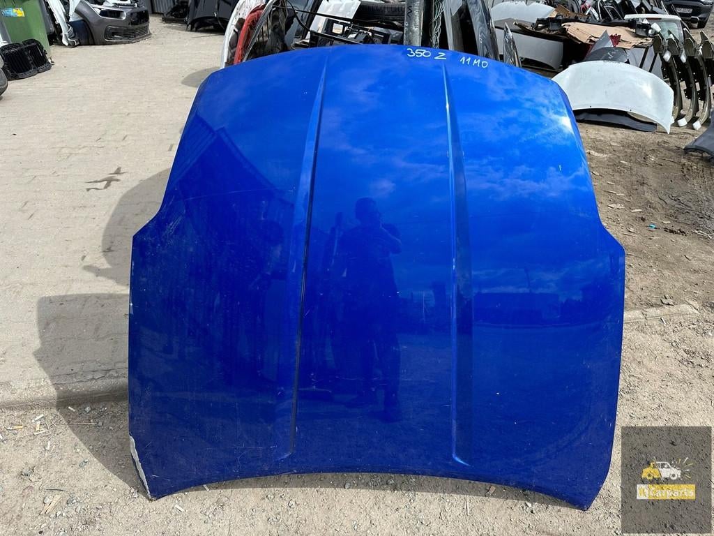 Capot de Nissan 350Z, Nissan Motor Co., Ltd., Takashima 1-chome 1-1
220-8686  Yokohama, Utilisé, NISSAN_SR@mail.nissan.co.jp