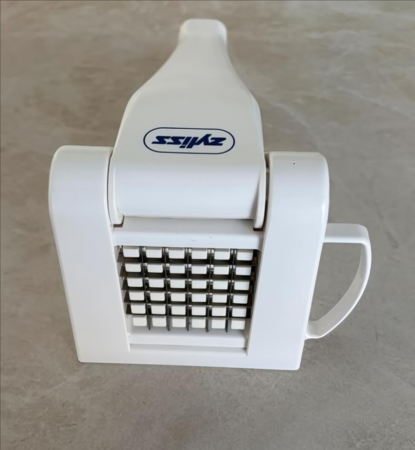 Frietsnijder / groentesnijder merk zyliss, Ophalen