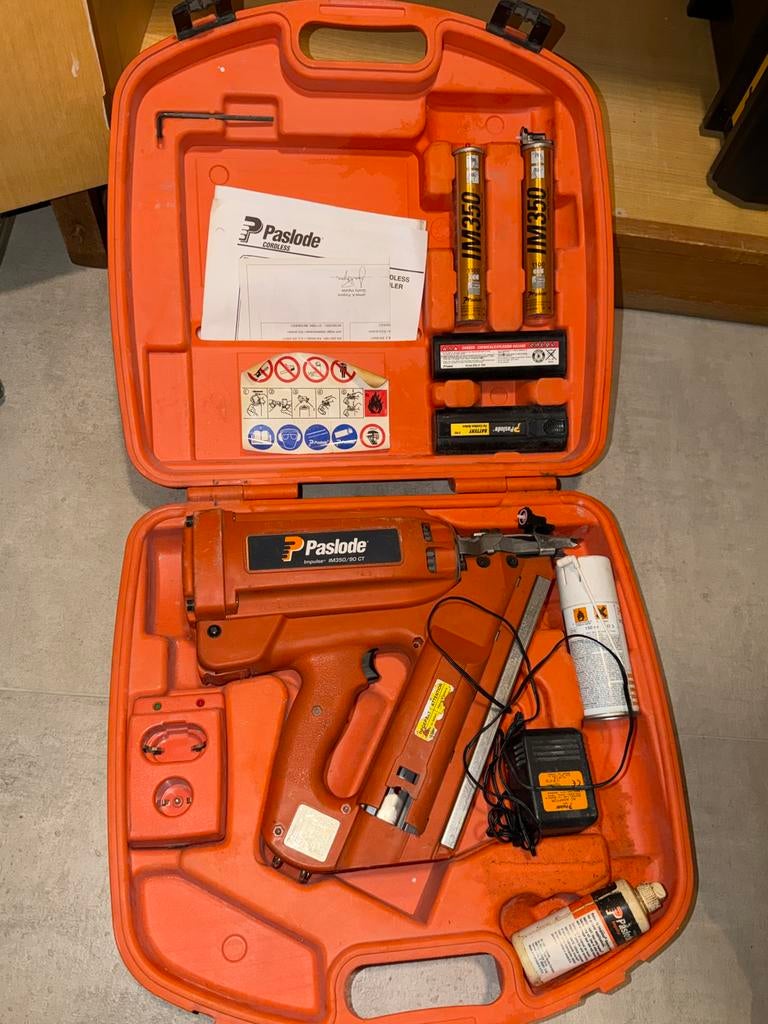 Paslode IM350+ Cordless Framing Nailer., Ophalen, Zo goed als nieuw