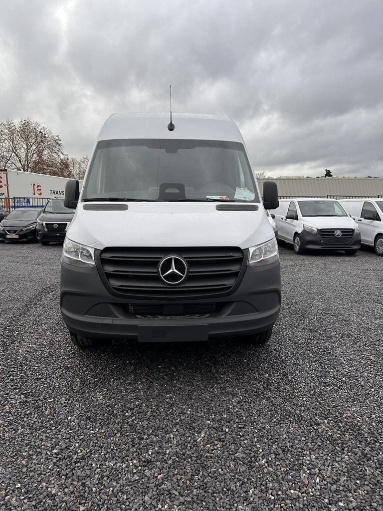 Mercedes-Benz Sprinter 319 CDI GB L2 RWD 9G-TRONIC 3.5T, Auto's, Bestelwagens en Lichte vracht, Automaat, 4 deurs, 4 cilinders