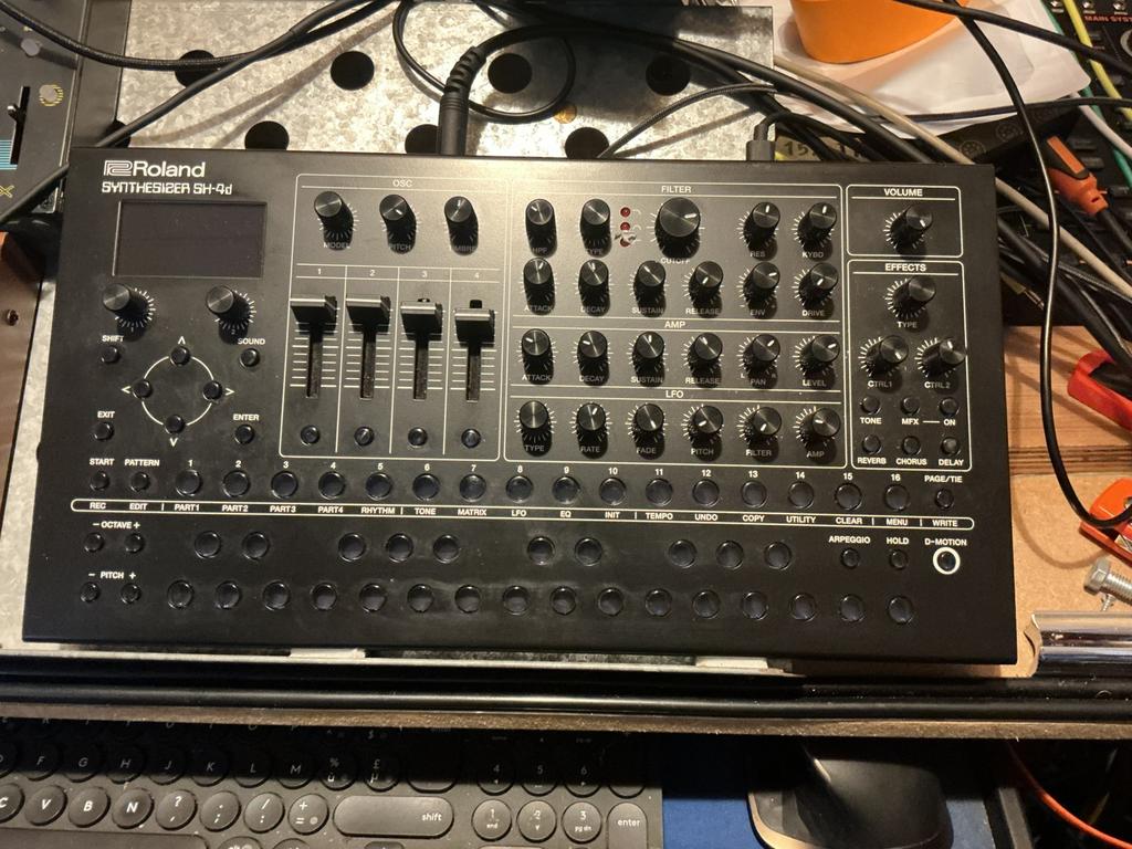 SH4D Roland, Muziek en Instrumenten, Synthesizers, Zo goed als nieuw, Ophalen of Verzenden
