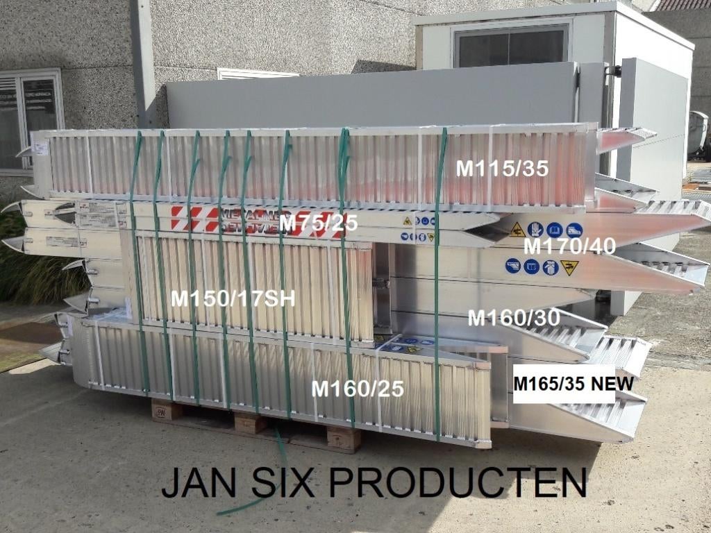 Alu. oprijplaten type 160/25 afm. 2500x460 cap. 9000 kg / p, Enlèvement