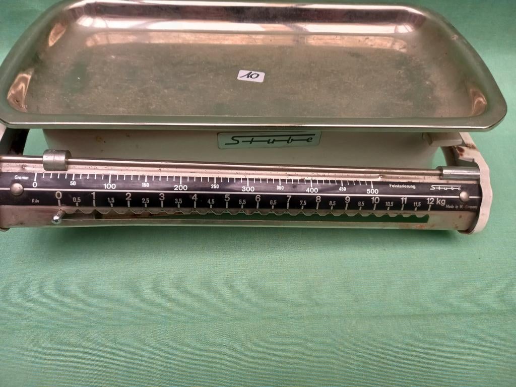 Antieke weegschaal, Ophalen