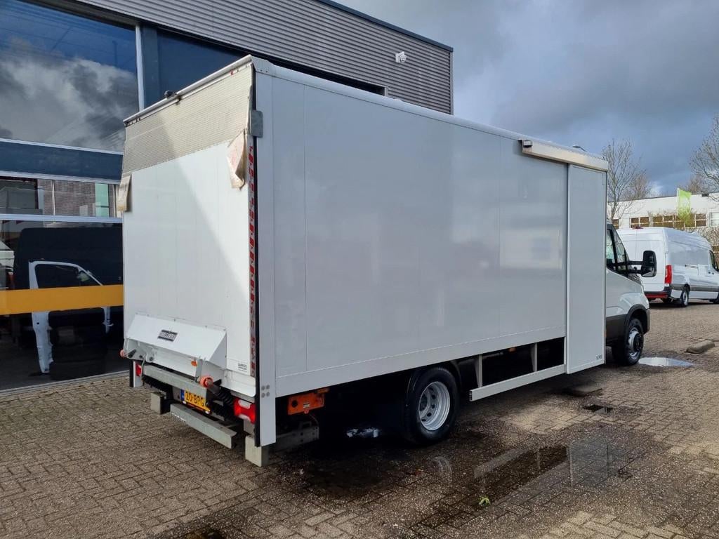 Iveco Daily 70C18 3.0D Koffer 1000kg LBW GVW 7000kg Euro 6, Auto's, Automaat, Achterwielaandrijving, Euro 6, 4 cilinders