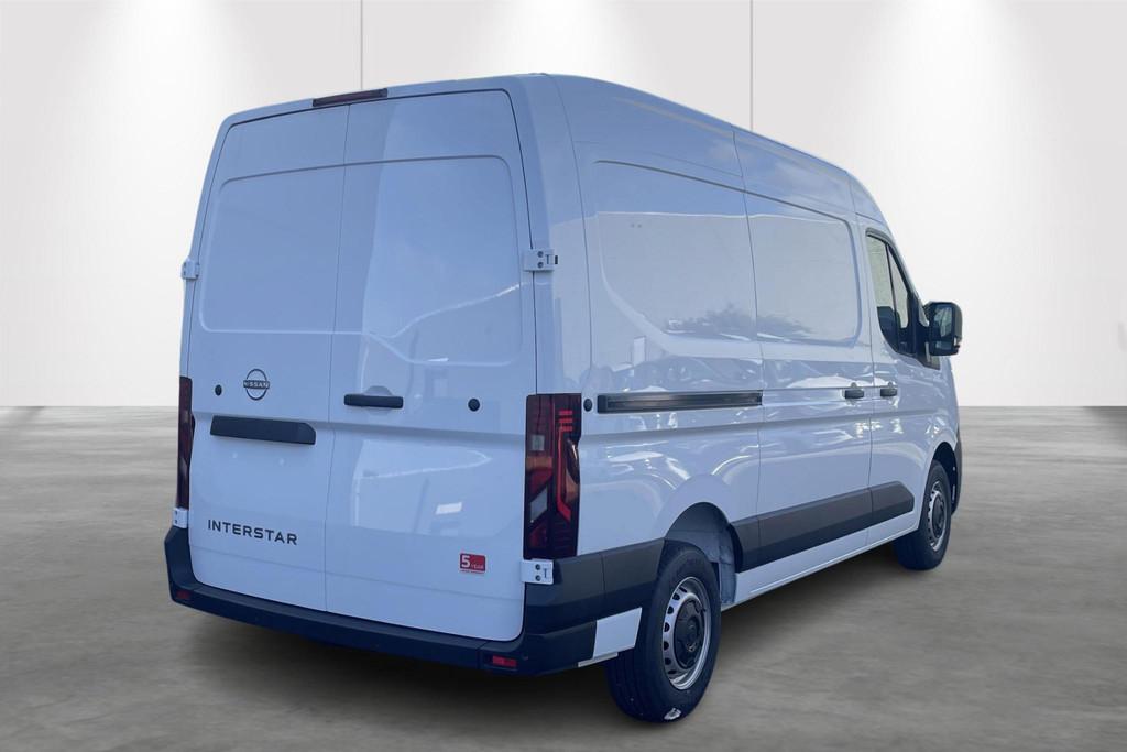 Nissan Interstar L2H2 3.5T 2,0 dCi 130 N-Connecta NIEUW! 5 j, Auto's, Voorwielaandrijving, 4 deurs, Stof, 4 cilinders