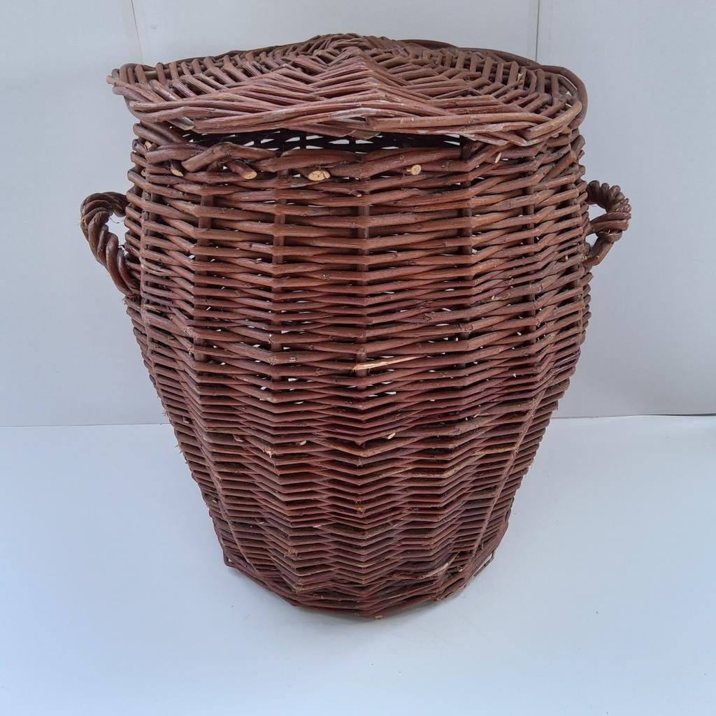 Oude, degelijke wilgentenen mand met deksel., Antiek en Kunst, Ophalen