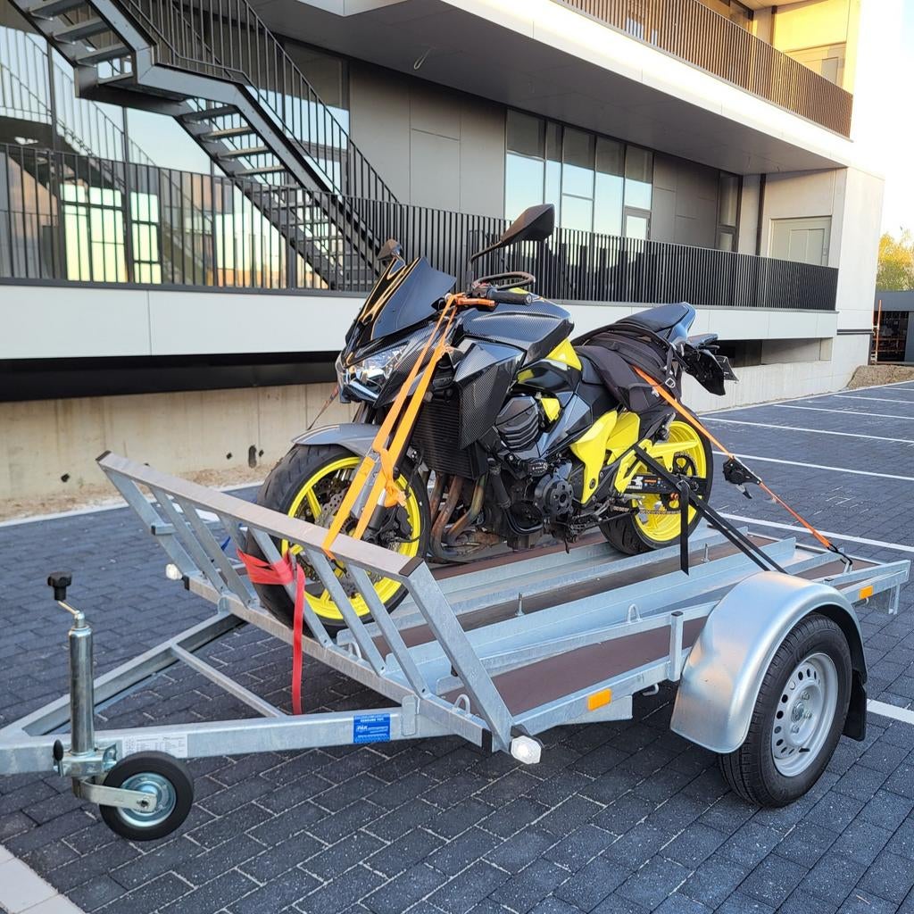 Nieuwe motoraanhangwagen 3 motoren 2025, Enlèvement