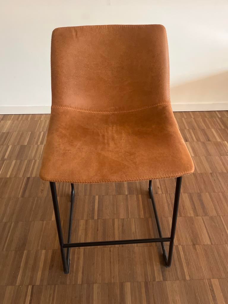 Set van 4 barkrukken cognac – industrieel design, Ophalen, Zo goed als nieuw