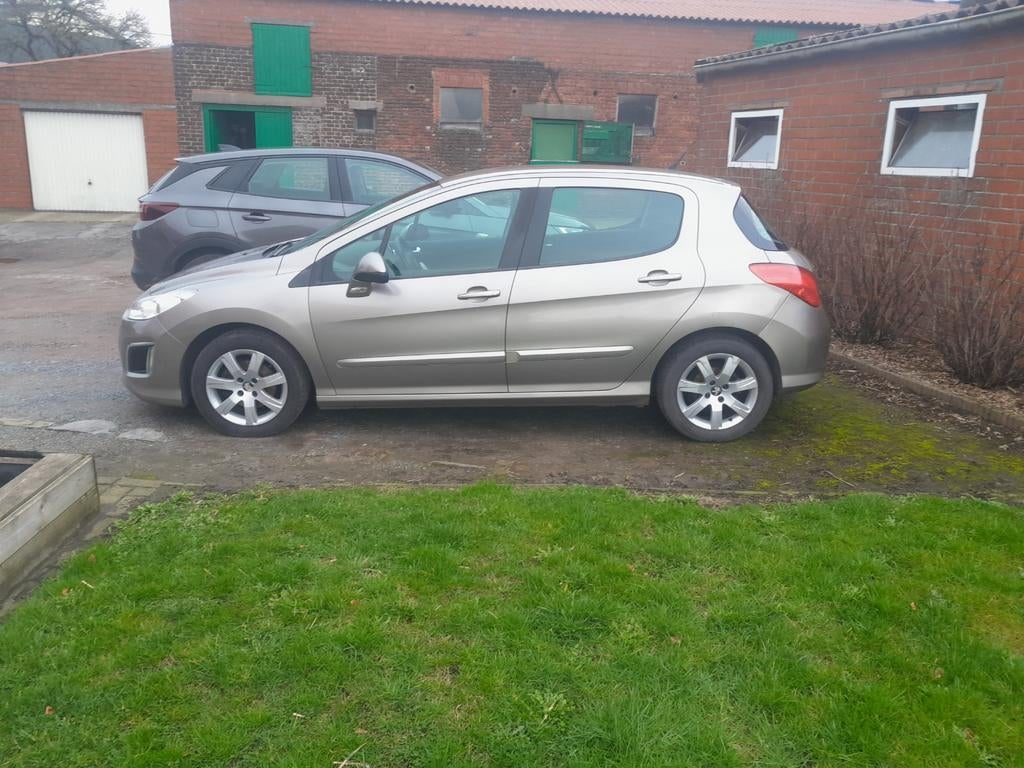 Peugeot 305, Auto's, Particulier, Benzine, Te koop