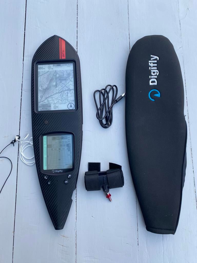 Digifly air  pro duo vario/ kaart, Sport en Fitness, Zweefvliegen en Paragliding, Zo goed als nieuw, Ophalen