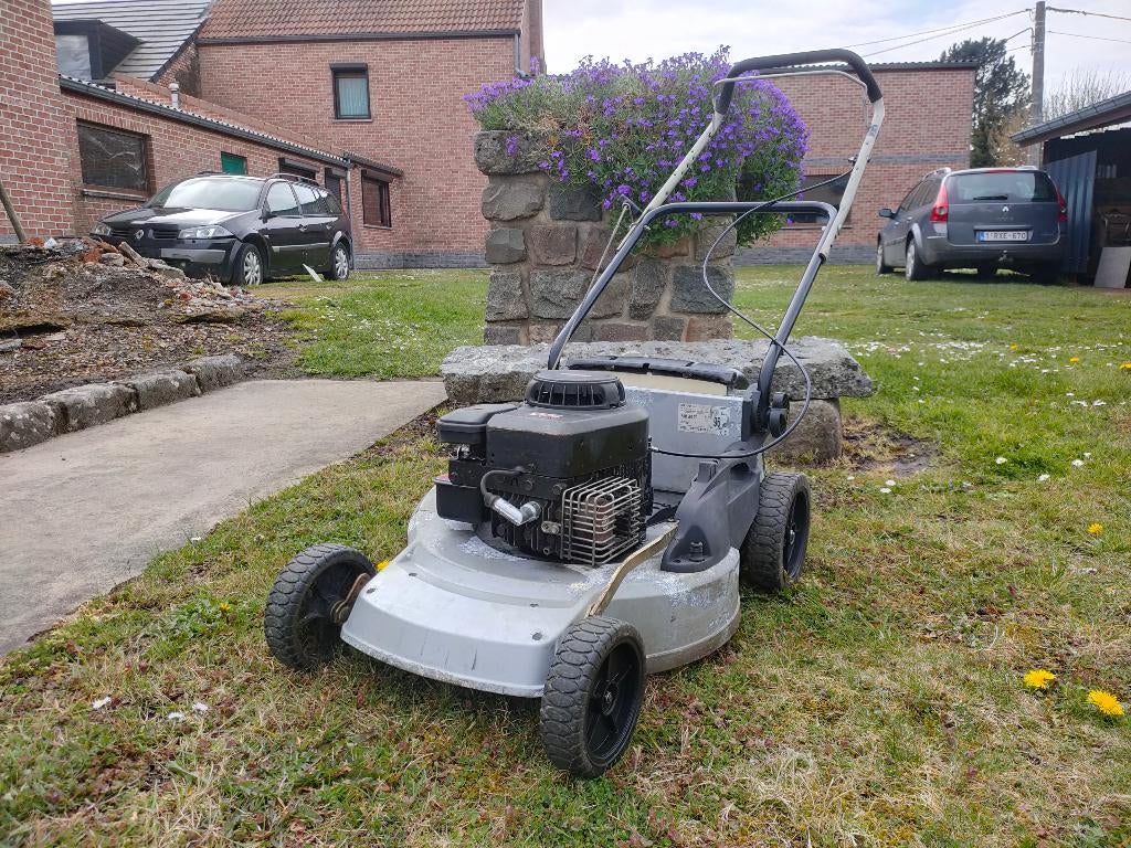 Tondeuse thermique mulching, Fonction de mulching, Tondeuses à gazon à essence, 40 à 49 cm, Enlèvement