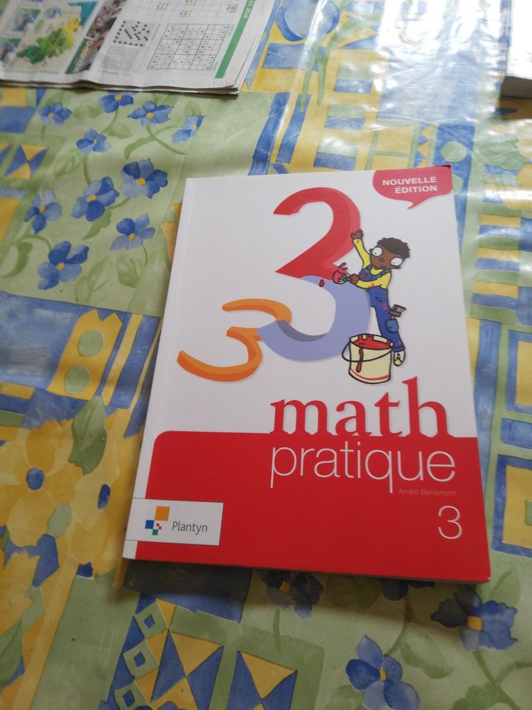 Math pratique. 3e primaire., Livres, Enlèvement ou Envoi, Comme neuf, Primaire