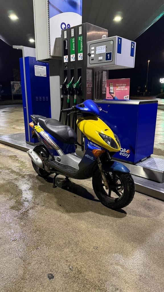 Honda x8rs - valentino rossi editie, Fietsen en Brommers, Ophalen, Gebruikt, Overige modellen, Klasse B (45 km/u)