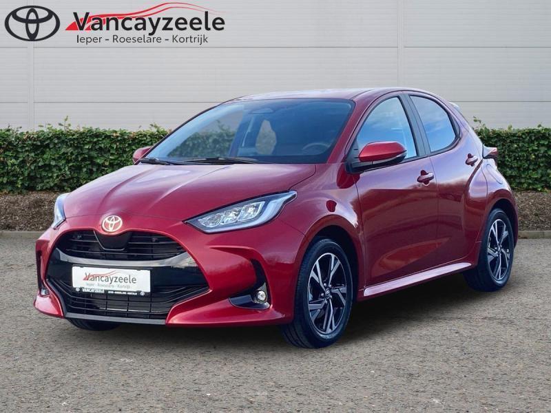 Toyota Yaris Iconic+Hi-techpack+cam+nav+sen, Automaat, USB, 116 pk, Overige brandstoffen