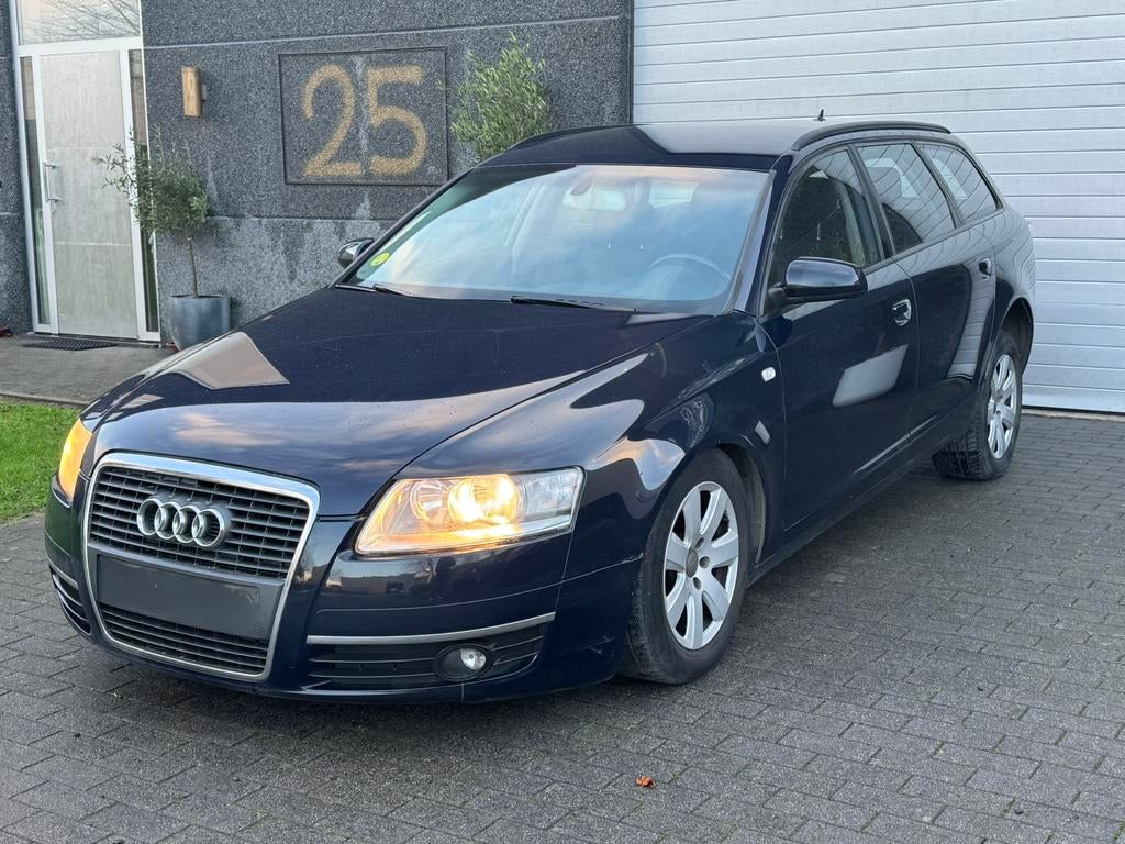 AUDI A6Stationwagen 2.4iV6 Automaat/Benzine Export-Handelaar, Auto's, Testrit aan huis, Stof, Blauw, Bedrijf
